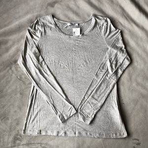 Ricki’s Long Sleeve Basic Tee Size L